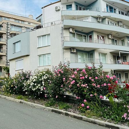 Апартаменти "Бриз" Sveti Vlas Eksteriør billede